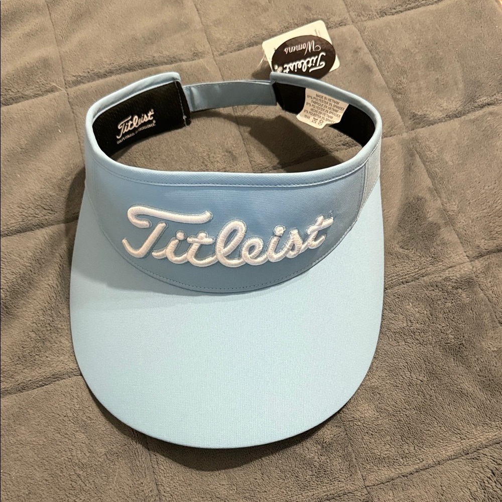 *BNWT* Titleist Sky Blue Golf Visor